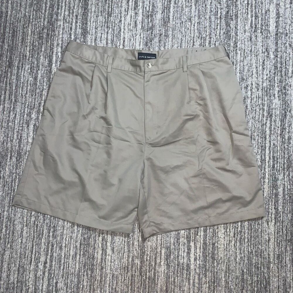 Croft & Barrow Mens 42 Pleated Front Chino Shorts Tan Khaki Pockets‎ 8" Inseam